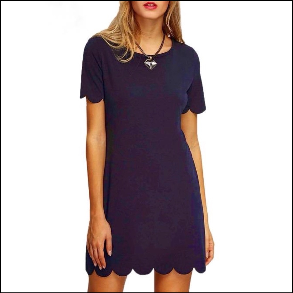 Lulu’s Monteau Navy Scalloped Shift Dress
